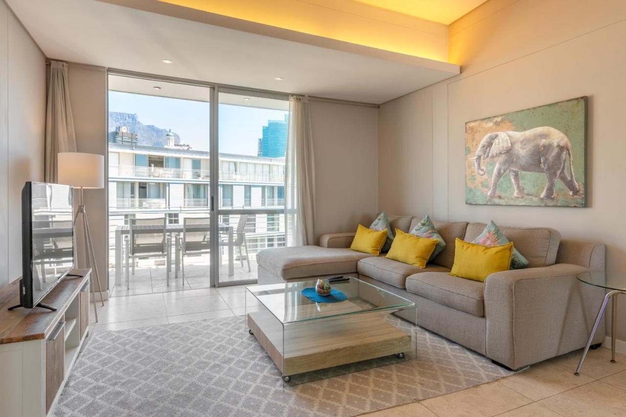 V&A Waterfront Luxury Apartments By Mcstay Cidade Do Cabo Exterior foto