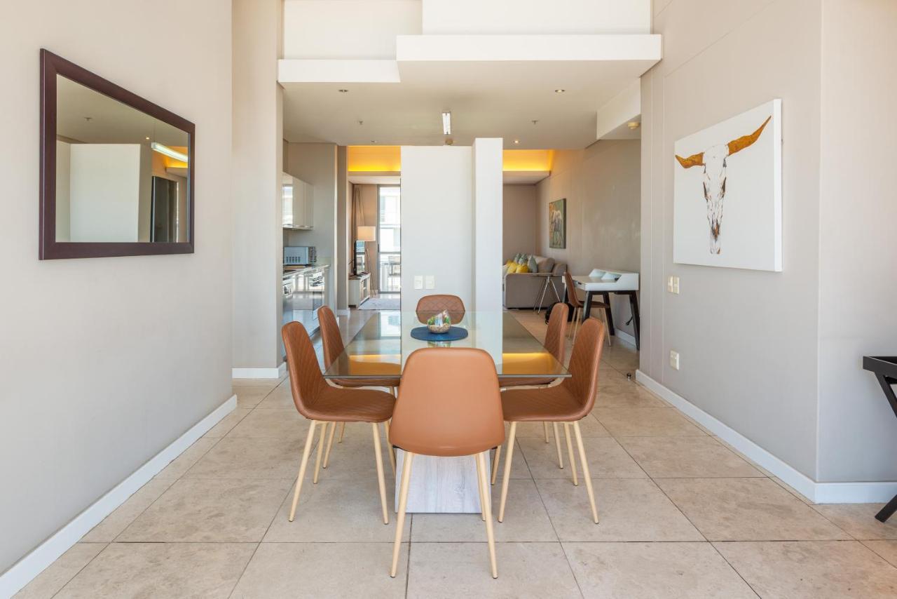 V&A Waterfront Luxury Apartments By Mcstay Cidade Do Cabo Exterior foto