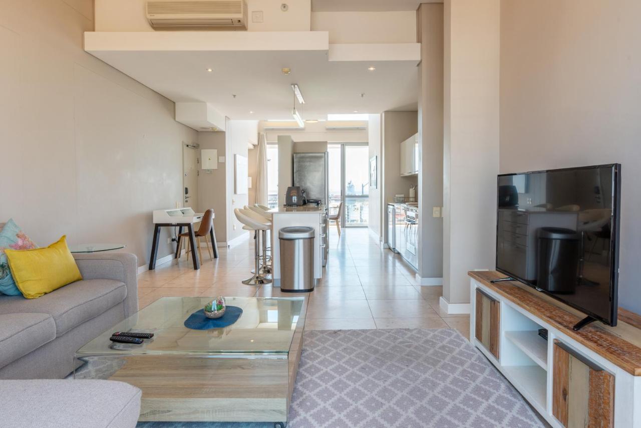 V&A Waterfront Luxury Apartments By Mcstay Cidade Do Cabo Exterior foto