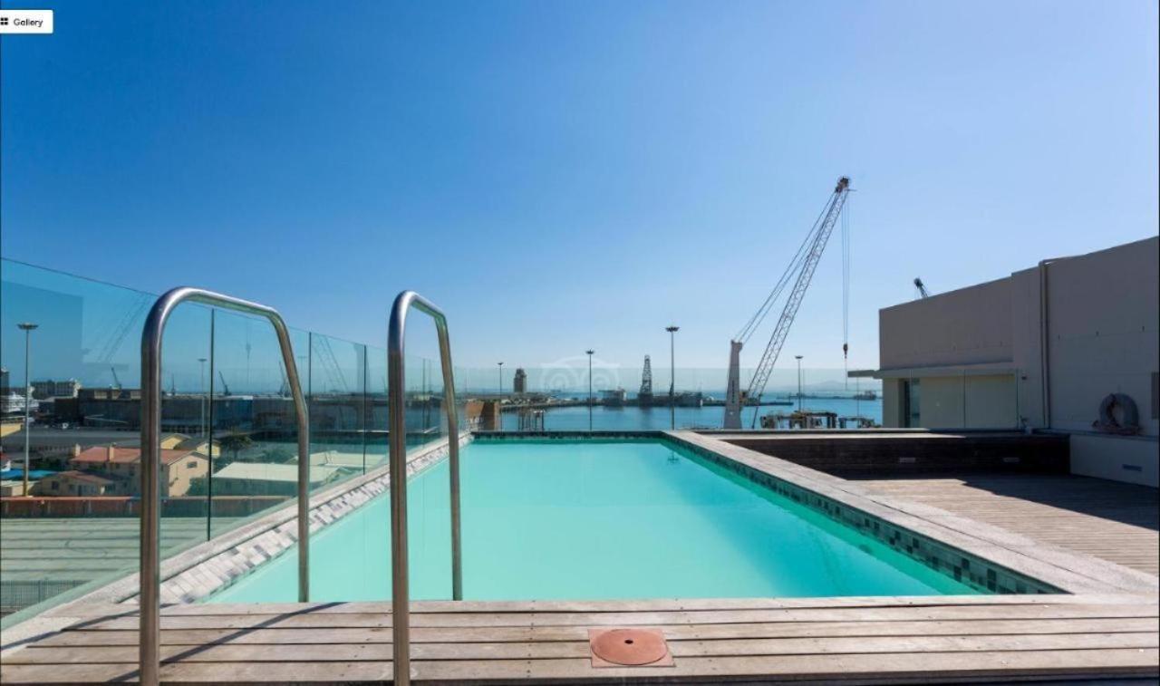 V&A Waterfront Luxury Apartments By Mcstay Cidade Do Cabo Exterior foto